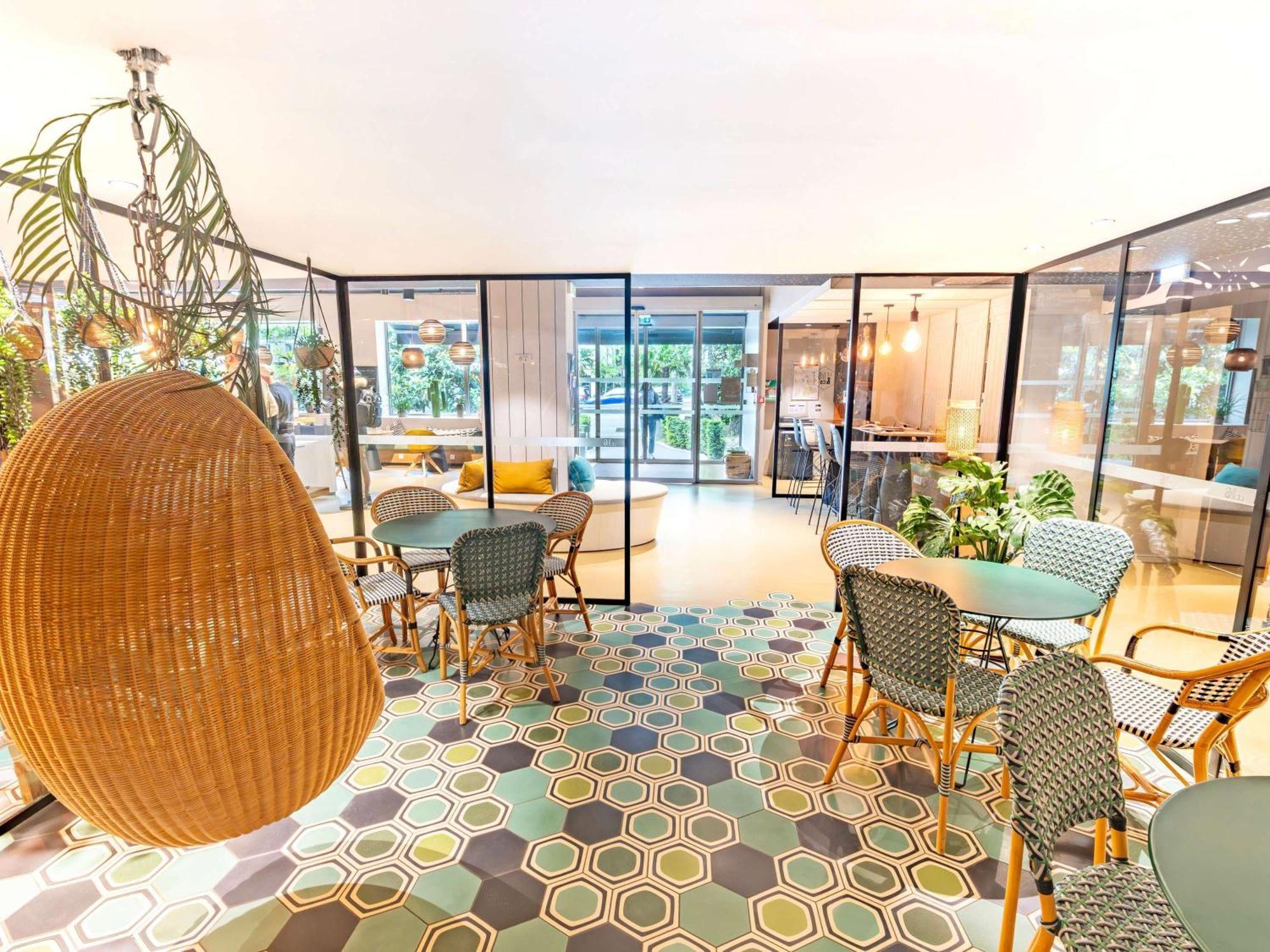 Ibis Styles Paris 16 3*