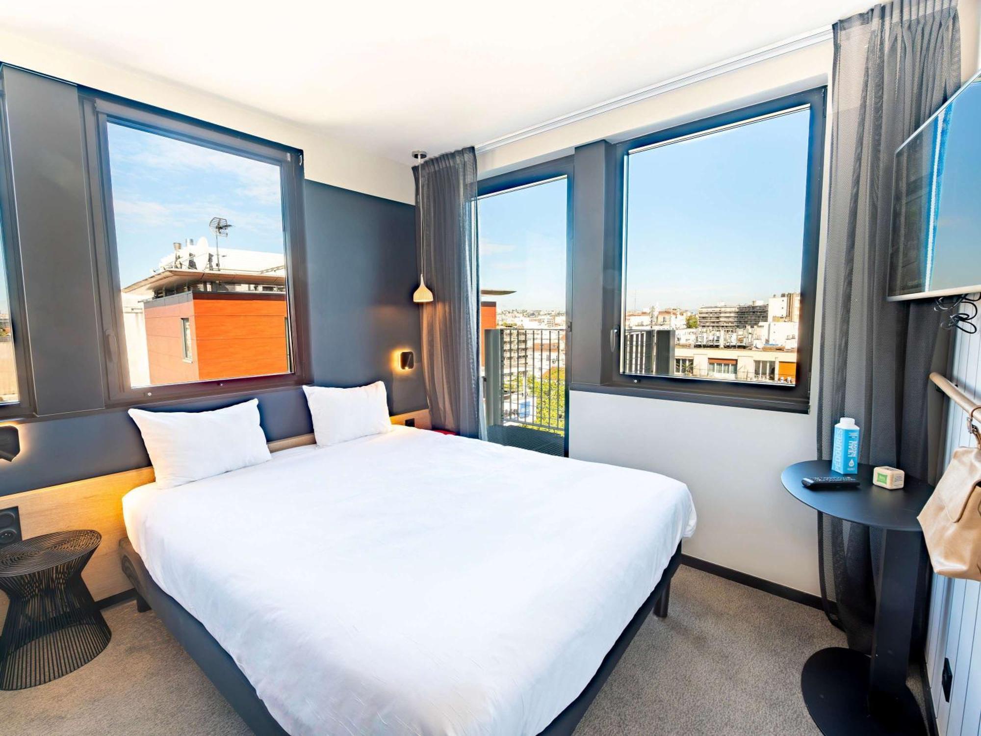 Ibis Styles Paris 16 Hotel
